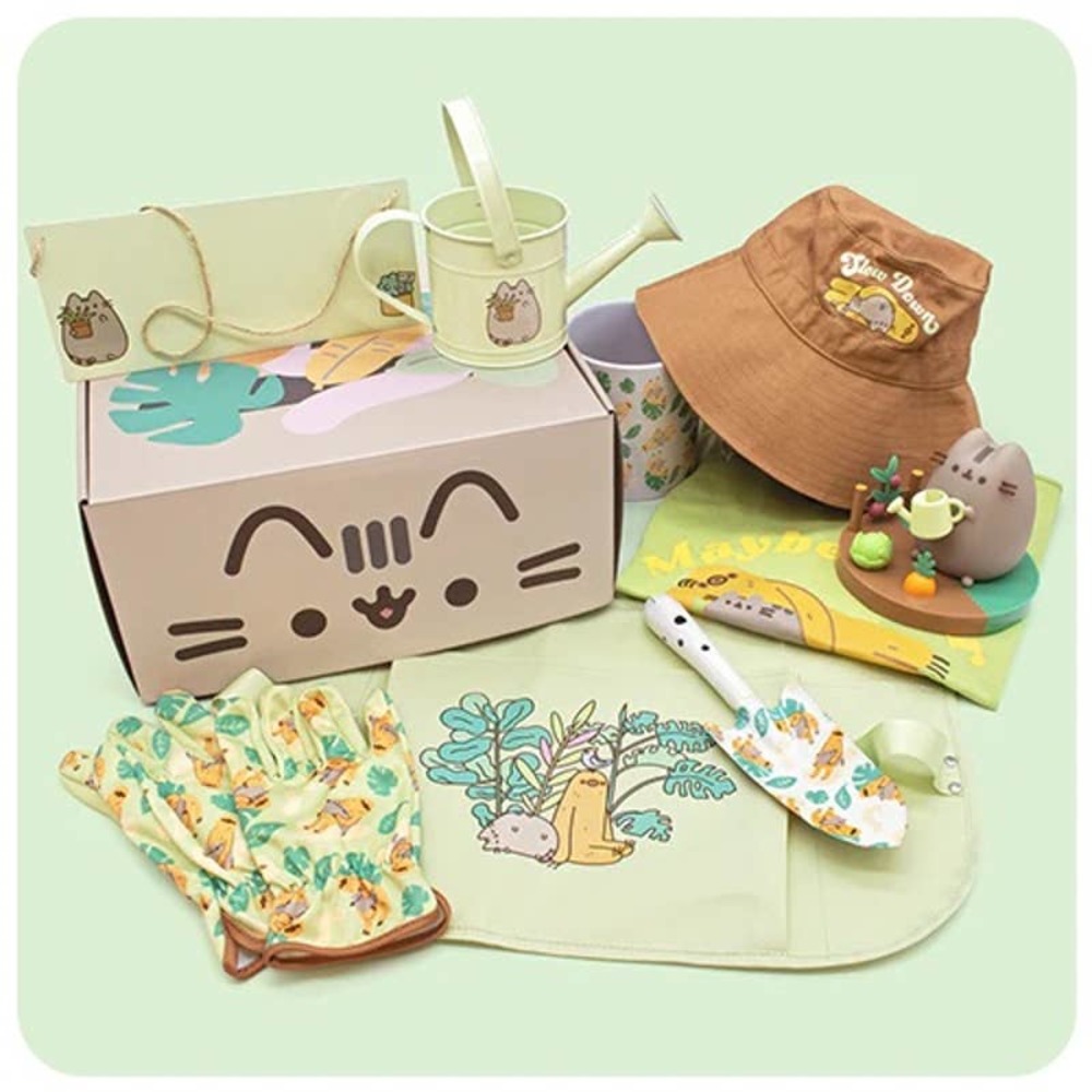 SEALED Spring 2022 Gardening Pusheen Box